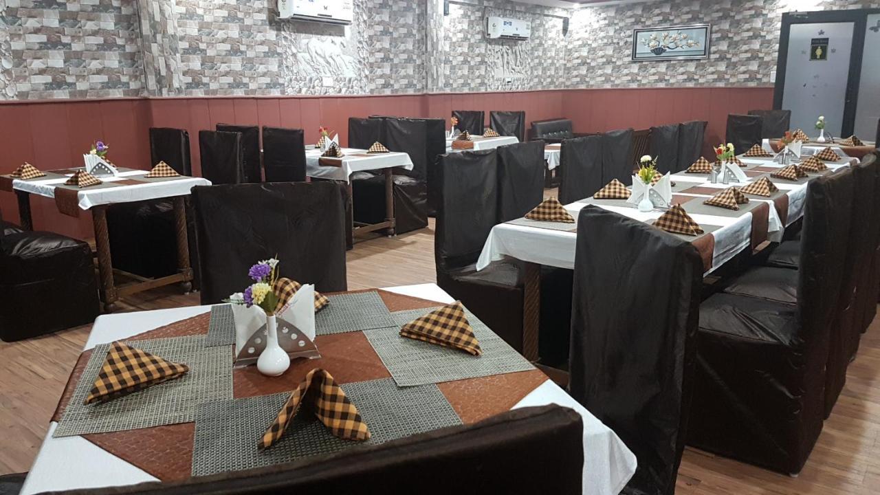 Hotel Jannat Agra  Buitenkant foto
